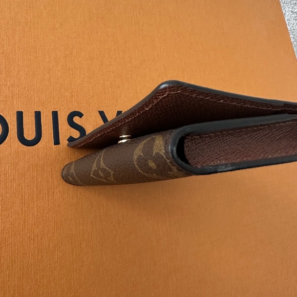 Louis Vuitton Envelope Business Card Holder - Picture 6 of 15